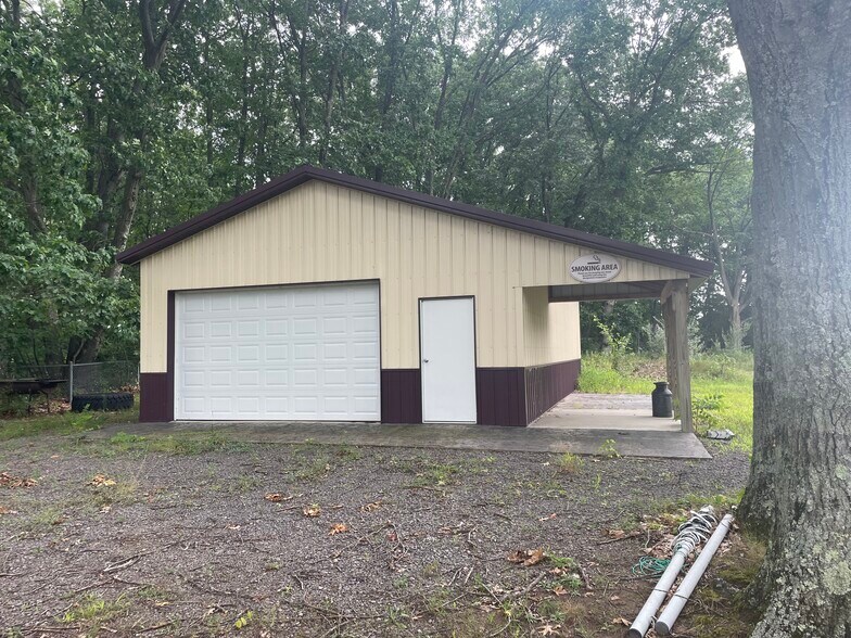 More Photos Of 52 Nestle Dr, Fulton Lodge Meeting Hall For Sale