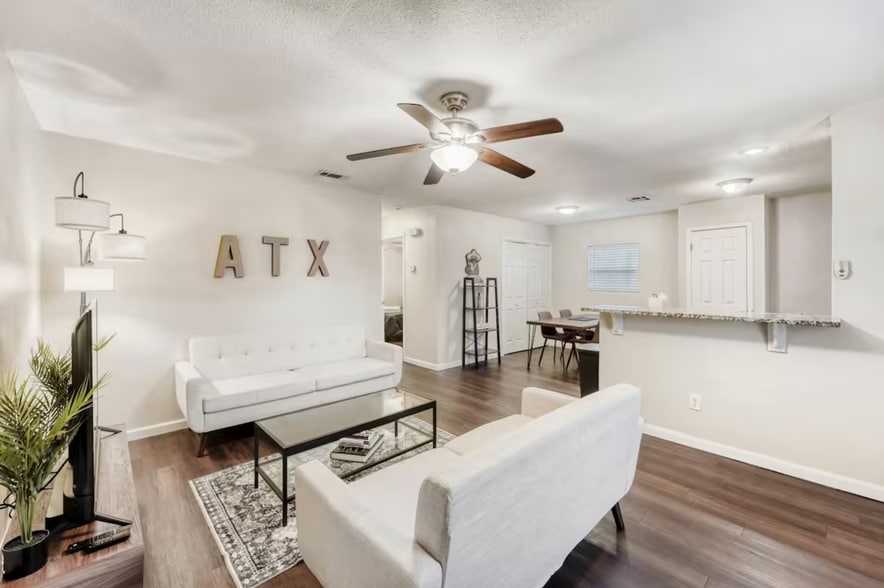 More Photos Of 4903 Merritt Cir, Austin Multifamily For Sale
