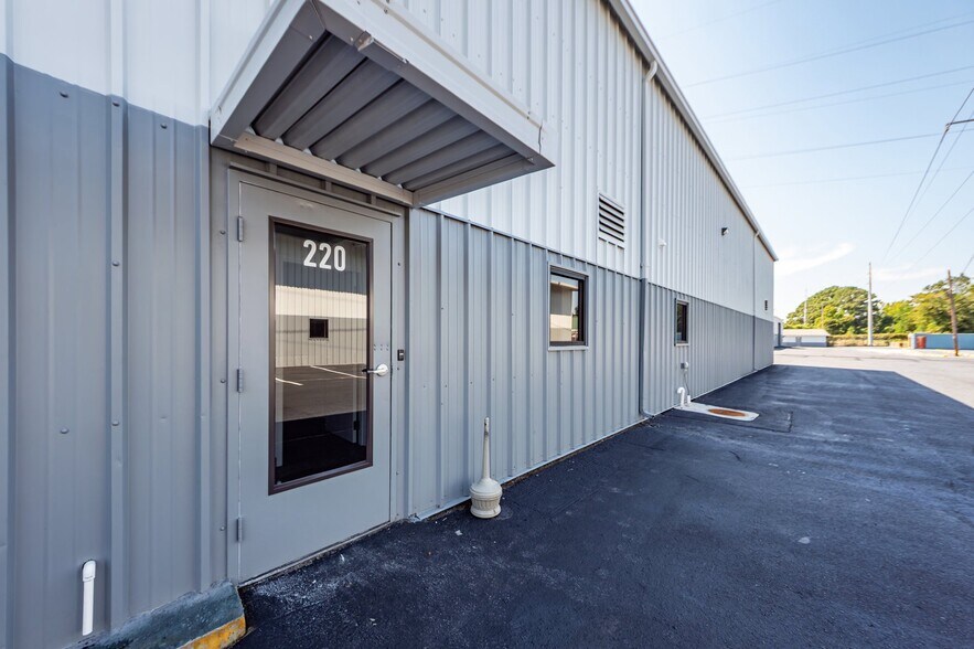 More Photos Of 3567 Meeting Street Rd, North Charleston Unknown For Lease