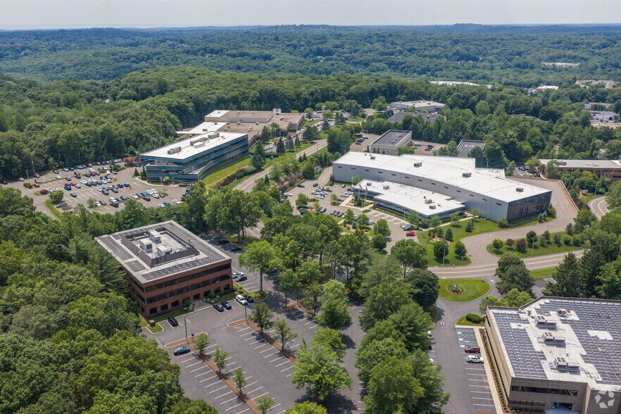 More Photos Of 55 Corporate Dr, Trumbull Office For Lease