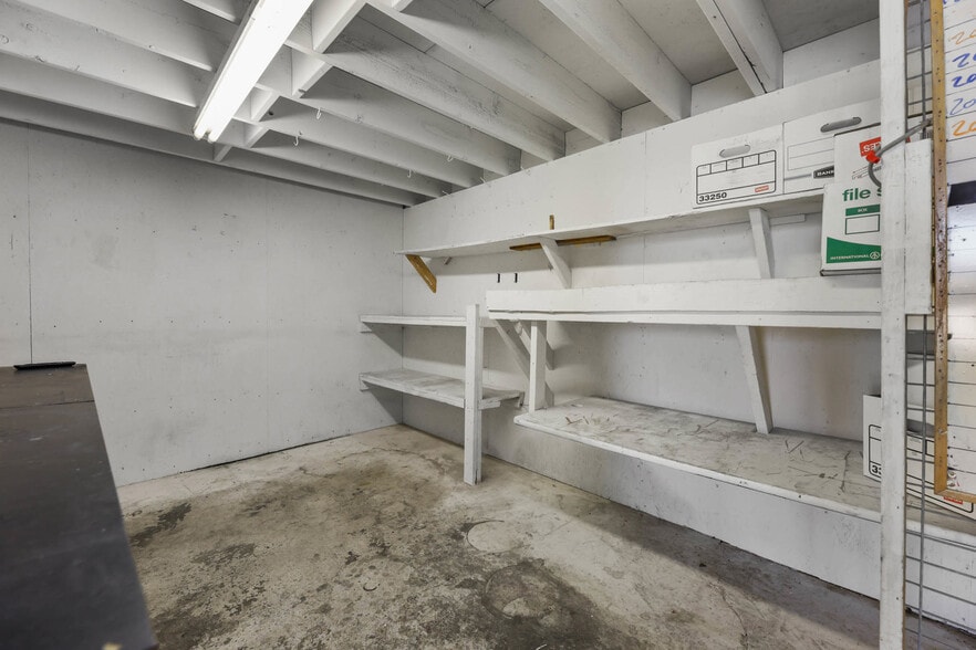 More Photos Of 7706 S Locust St, Midvale Medical For Sale