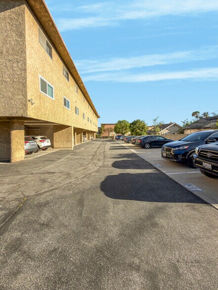 More Photos Of 2101 Vine St, Alhambra Apartments For Sale