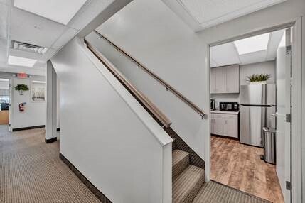 More Photos Of 137 S Prospect Ave, Tustin Office For Lease