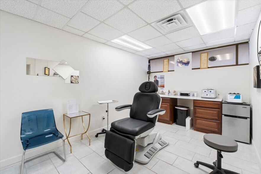 More Photos Of 2830 E Brown Rd, Mesa Medical For Sale