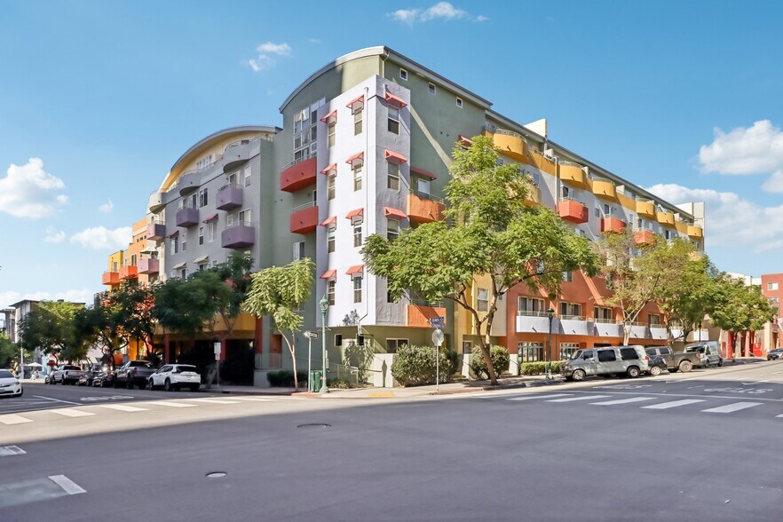 More Photos Of 1501 India St, San Diego Apartments For Sale