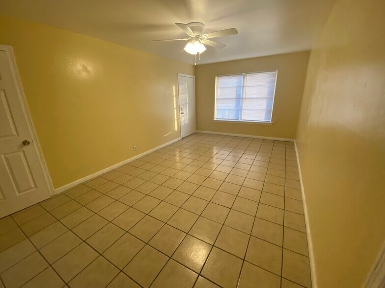 More Photos Of 807 Sissom Rd, Killeen Apartments For Sale