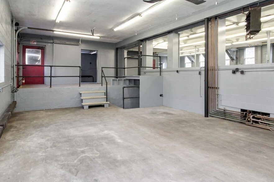 More Photos Of 132 Charles St, Newton Office For Sale