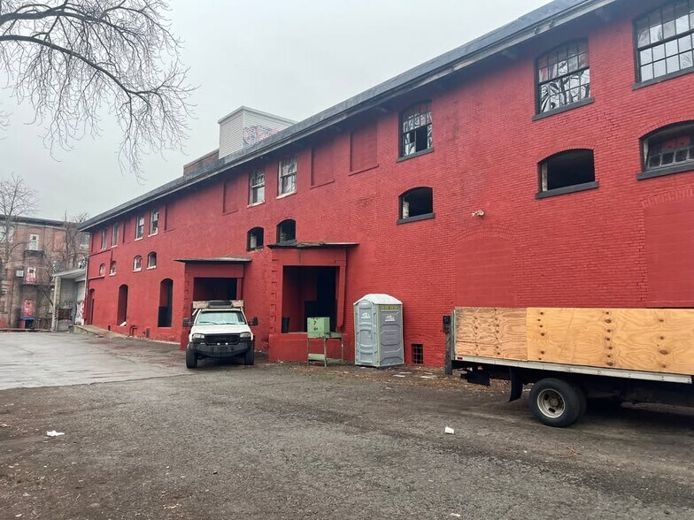 More Photos Of 99 Hartford Ave, Providence Warehouse For Sale