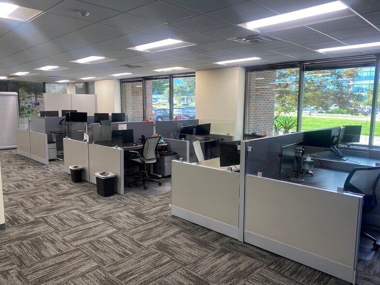 More Photos Of 5330 College Blvd, Overland Park Medical For Sale