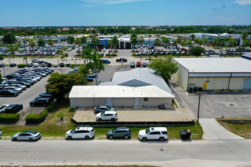 More Photos Of 1900 Tamiami Trl, Punta Gorda Office For Sale