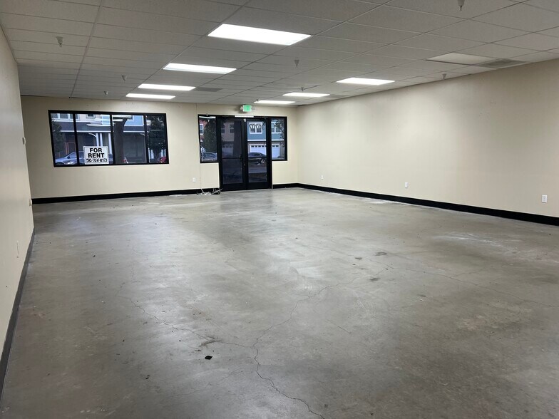 More Photos Of 30663 Union City Blvd, Union City Unknown For Lease