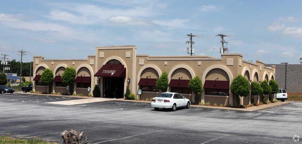 Primary Photo Of 1625 Woodruff Rd, Greenville Restaurant For Sale