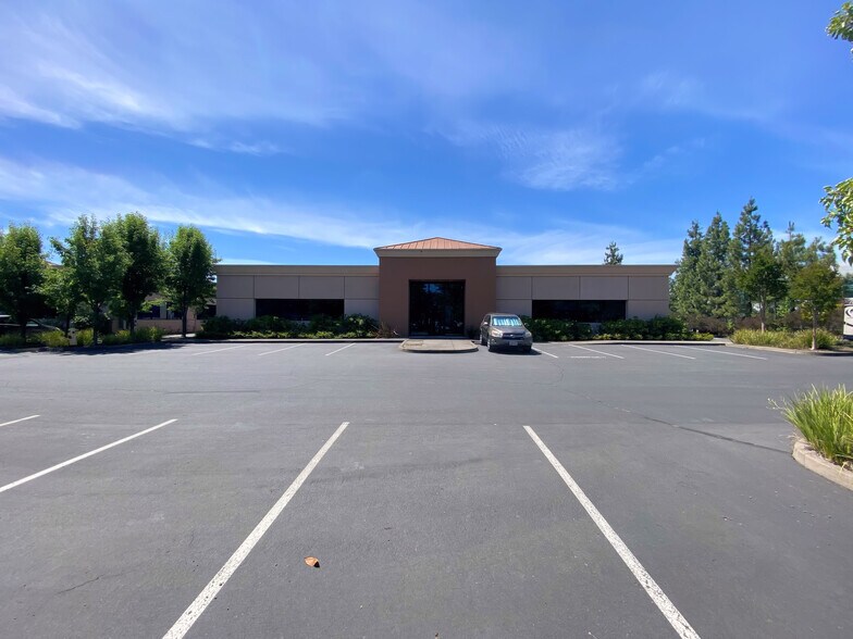 More Photos Of 3765 Brickway Blvd, Santa Rosa Office For Lease