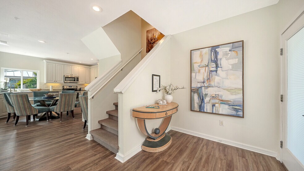 More Photos Of 5610 AVENIDA DEL MARE, Sarasota Specialty For Sale