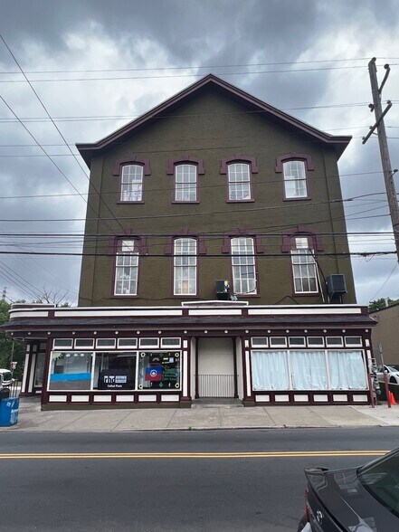 More Photos Of 4200-4206 Ridge Ave, Philadelphia Storefront Retail Office For Lease