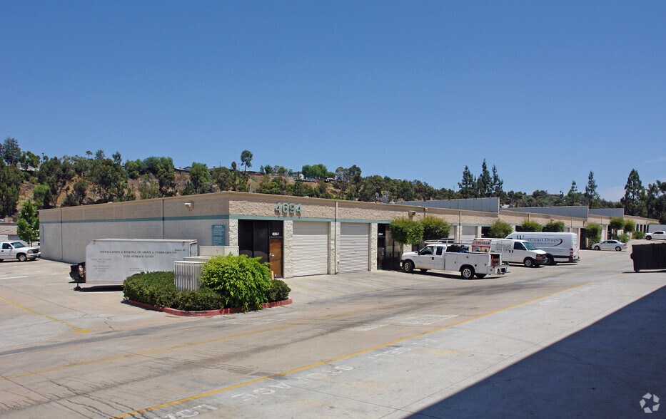 More Photos Of 4694-4698 Alvarado Canyon Rd, San Diego Manufacturing For Lease