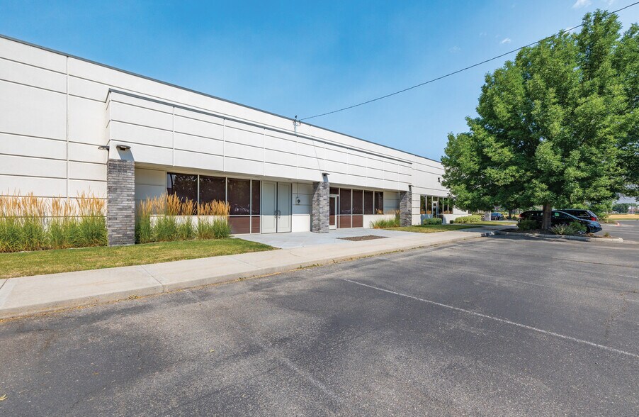 More Photos Of 350-398 N Mitchell St, Boise Office For Lease