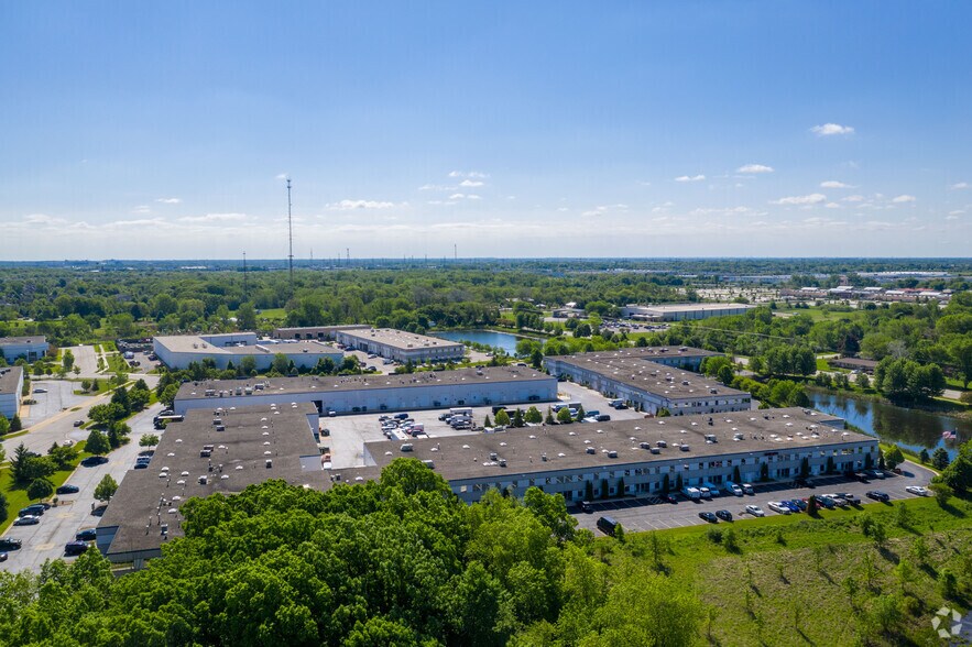 More Photos Of 1585 Beverly Ct, Aurora Warehouse For Lease