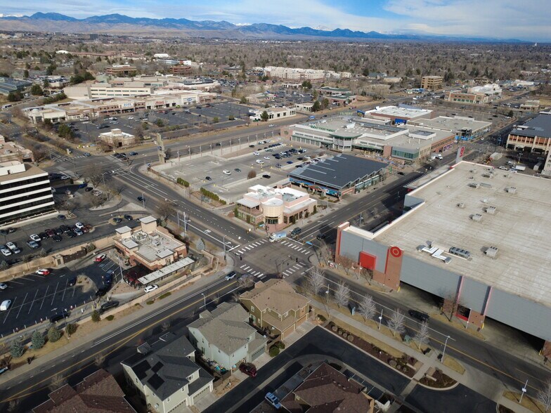 More Photos Of 499 S Vance St, Lakewood Restaurant For Sale