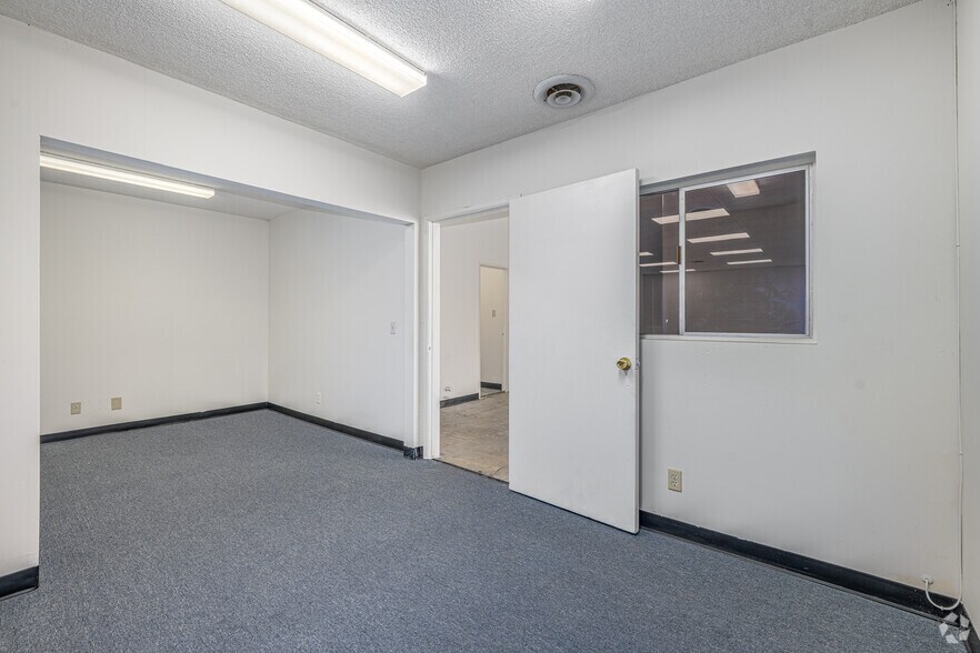 More Photos Of 12224 Garvey Ave, El Monte Unknown For Lease