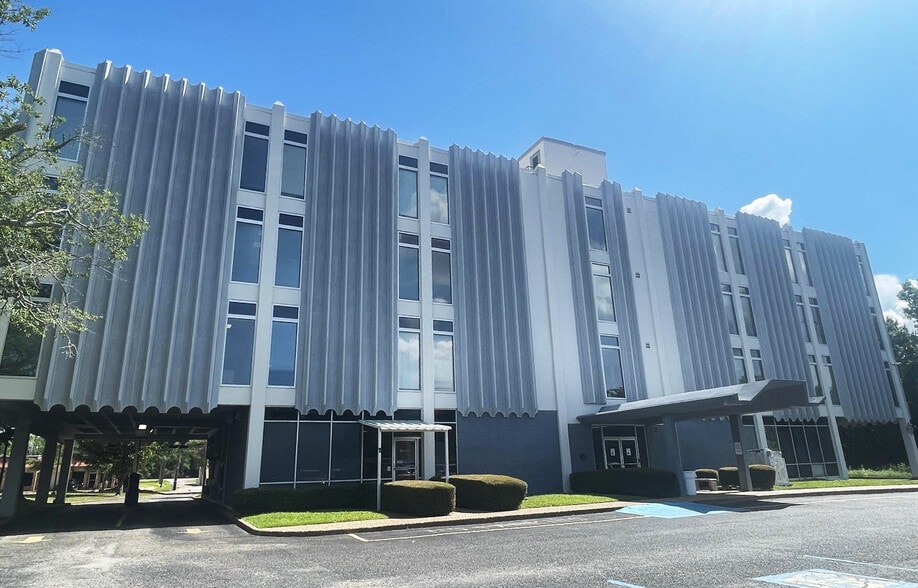 More Photos Of 1126 Jackson Ave, Pascagoula Office For Sale