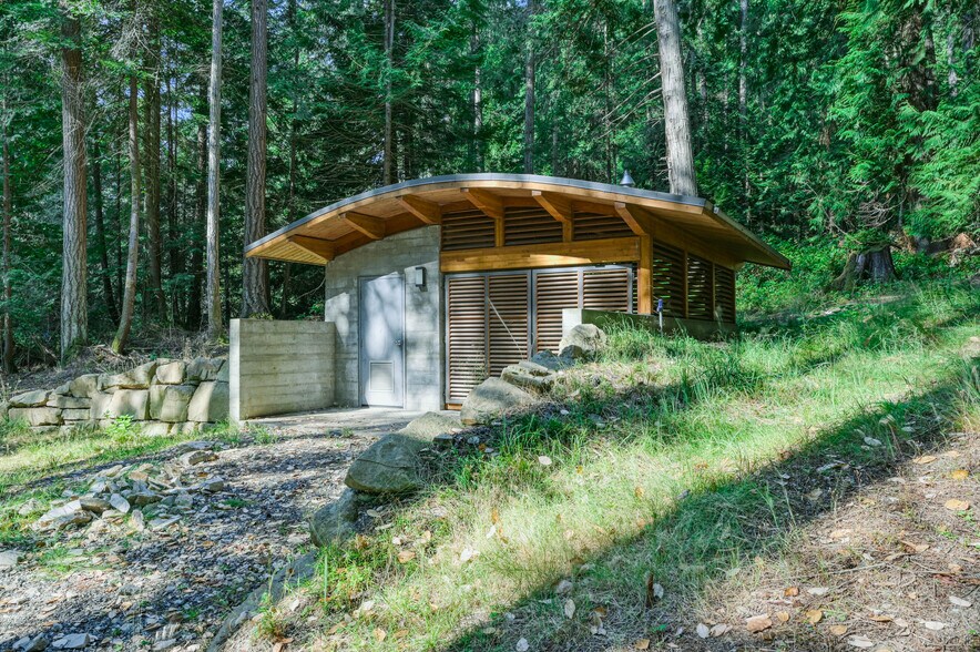 More Photos Of 3200 Clam Bay Rd, Pender Island Land For Sale