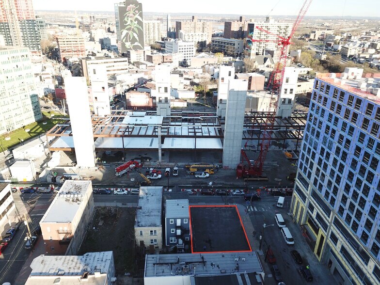 More Photos Of 26 Oakland Ave, Jersey City Land For Sale