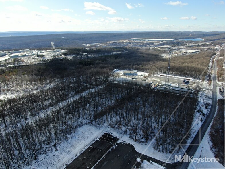 More Photos Of 178 Industrial Rd, Frackville Flex For Sale