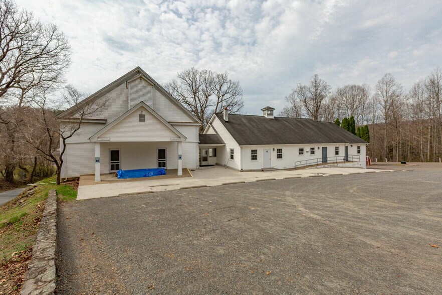 More Photos Of 19 Scrabble Rd, Boston Religious Facility For Sale