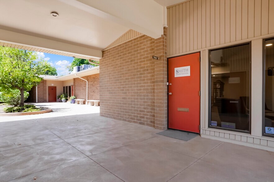 More Photos Of 7853-7867 W 38th Ave, Wheat Ridge Office For Sale