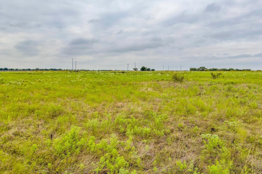 More Photos Of 12700 W Rocky Creek Rd, Crowley Land For Sale
