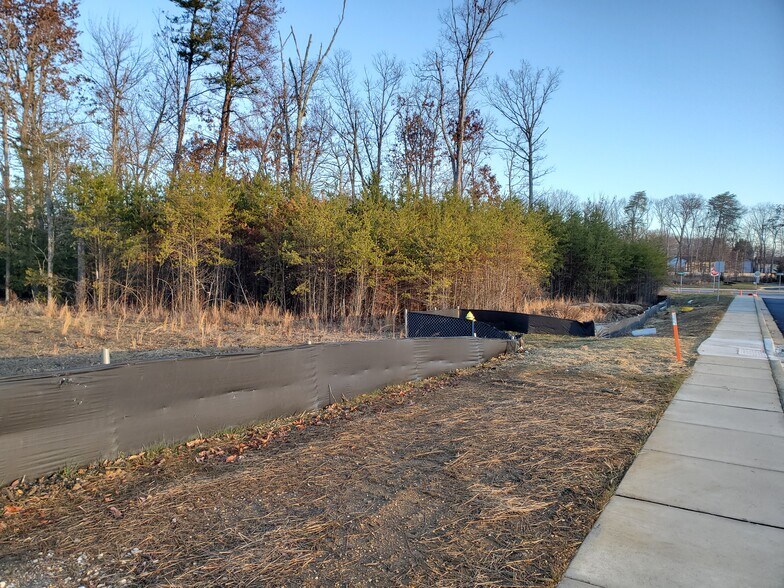 Billingsley Rd & Einstein Pl, Waldorf, MD 20602 Land For Lease