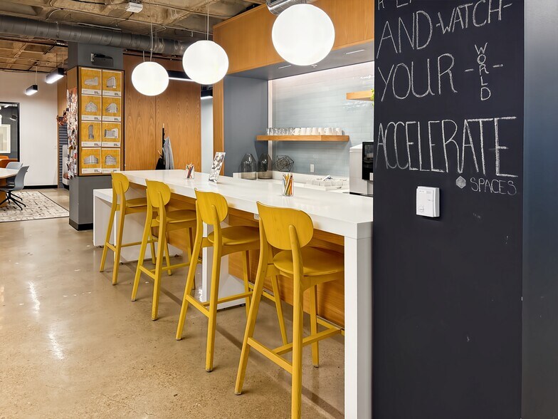 More Photos Of 4625 Lindell Blvd, Saint Louis Coworking Space
