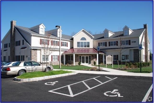 More Photos Of 1700 Kendarbren Dr, Jamison Unknown For Lease