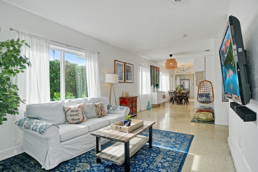 More Photos Of , Miami Multifamily For Sale