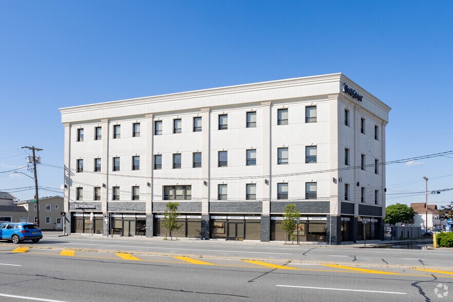 More Photos Of 35 N Broadway, Hicksville Multifamily For Sale