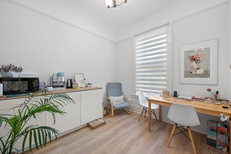 More Photos Of 2250 Union St, San Francisco Storefront Retail Office For Lease