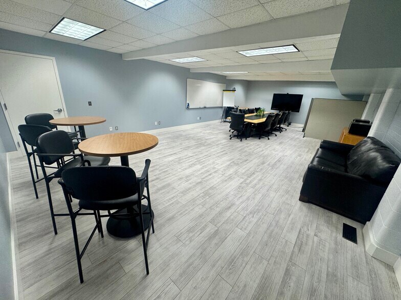 More Photos Of 3355 S State St, Salt Lake City Freestanding For Lease