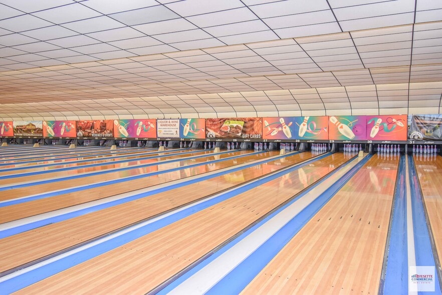 More Photos Of 28 N Bowl Ln, Plattsburgh Sports And Entertainment For Sale