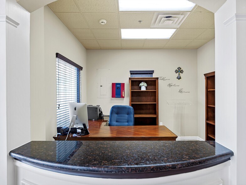 More Photos Of 2425 W Park Place Blvd, Stone Mountain Schools For Sale