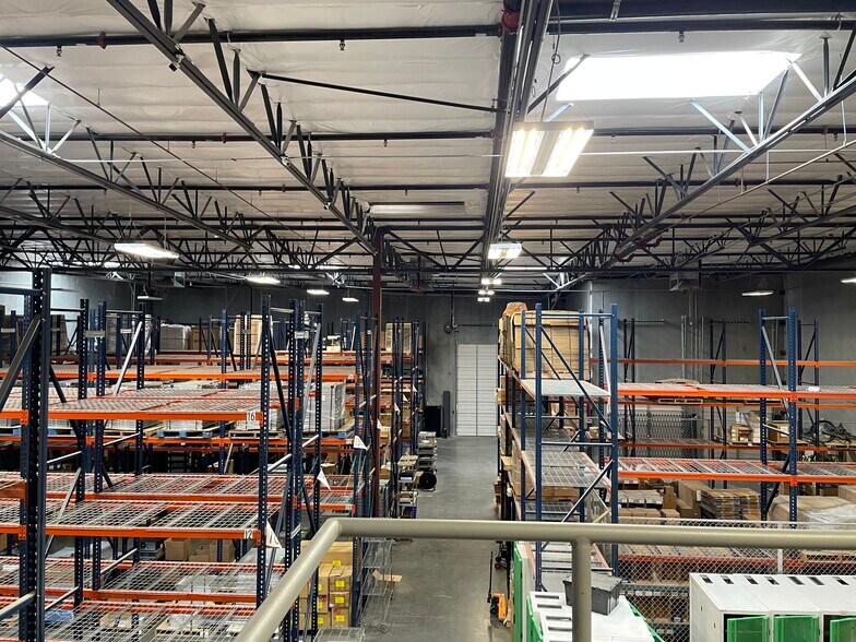 More Photos Of 7465 W Badura Ave, Las Vegas Warehouse For Sale