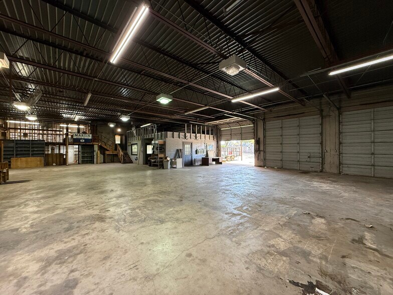 More Photos Of 2700 James St, Denton Industrial For Lease
