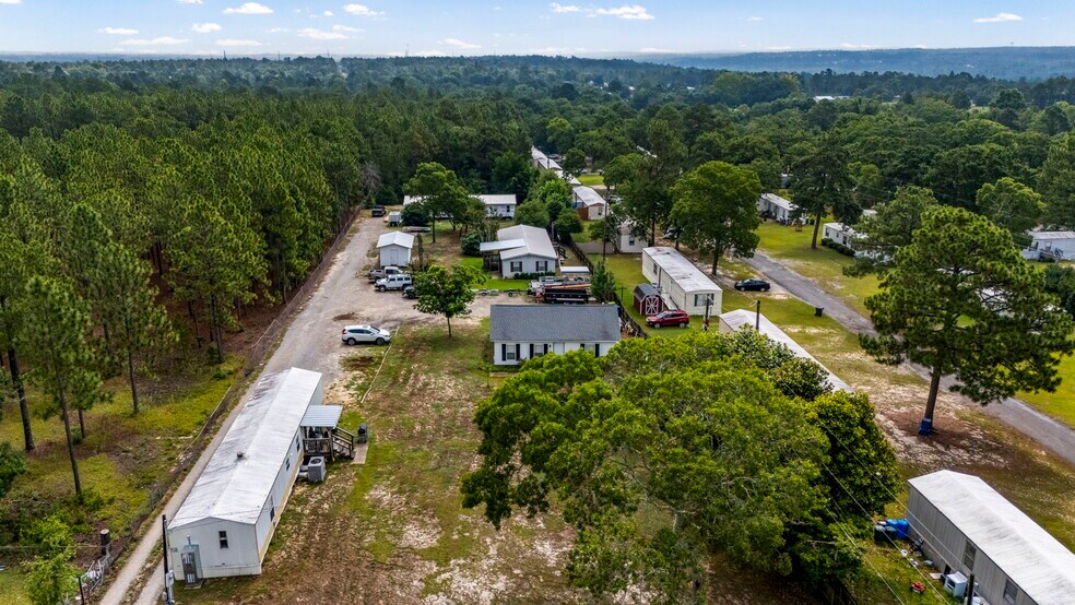 More Photos Of 128 Sandy Springs Ln, Lexington Manufactured Housing Mobile Home Park For Sale