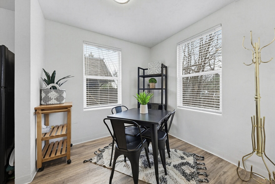 More Photos Of 2104 N 18th St, Boise Apartments For Sale