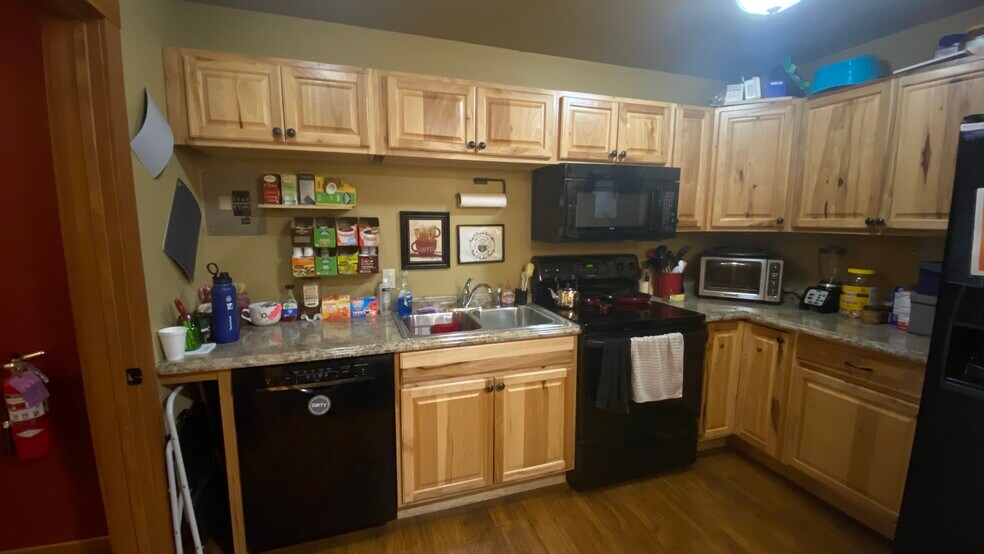 More Photos Of 724 Second St E, Kalispell Office For Lease