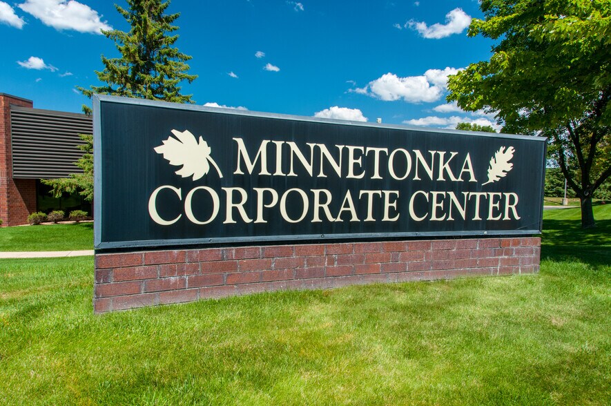 Primary Photo Of 5900-5950 Clearwater Dr, Minnetonka Research And Development For Lease