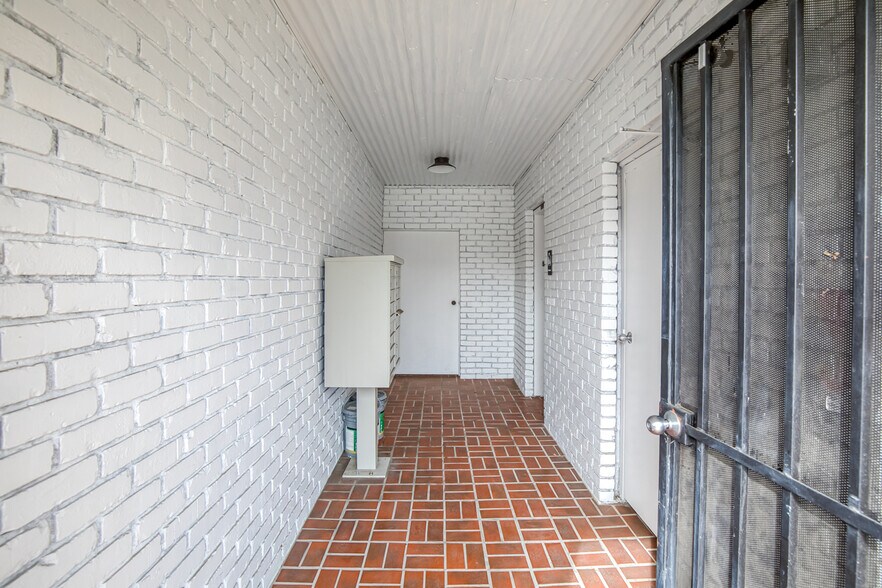 More Photos Of 8311 Westminster Blvd, Westminster Medical For Lease