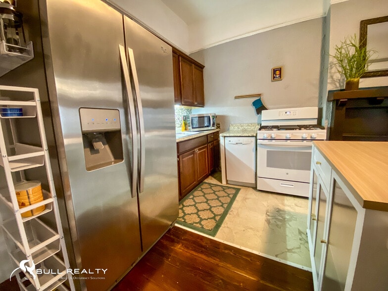 More Photos Of 837 Vedado Way NE, Atlanta Multifamily For Sale
