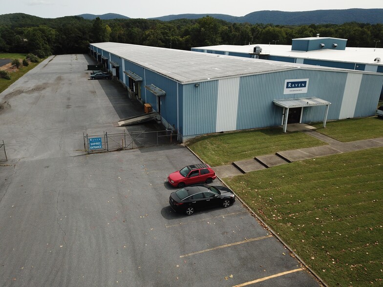 Primary Photo Of 1430 Genicom Dr, Waynesboro Distribution For Lease