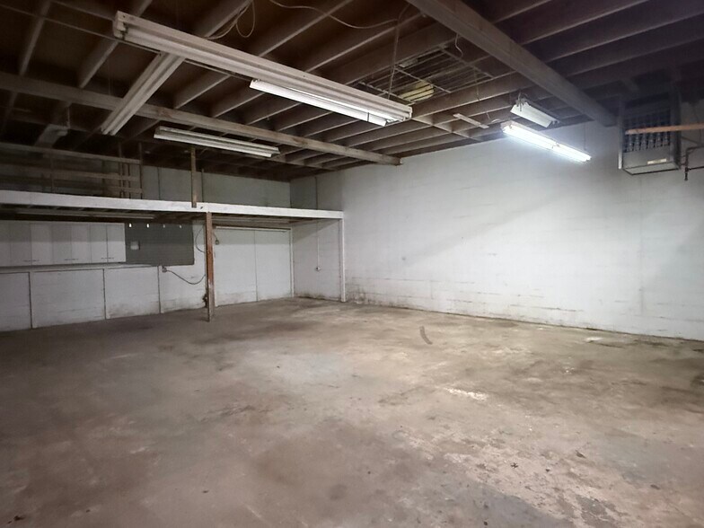 More Photos Of 416-424 W 25th St, Norfolk Freestanding For Sale